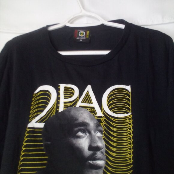 Cross Colours Tupac Shakur Shirt Women 1X Cropped T-Shirt Short Sleeve 2Pac - Picture 5 of 12